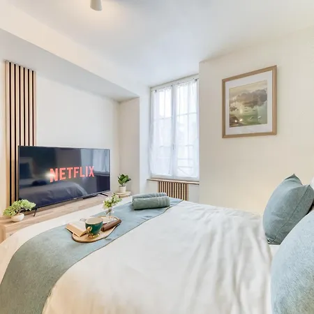 Evasion A Deux, Neuf Et Design A Tarbes, Gare A 700 M, Arrivee Autonome Appartement *
